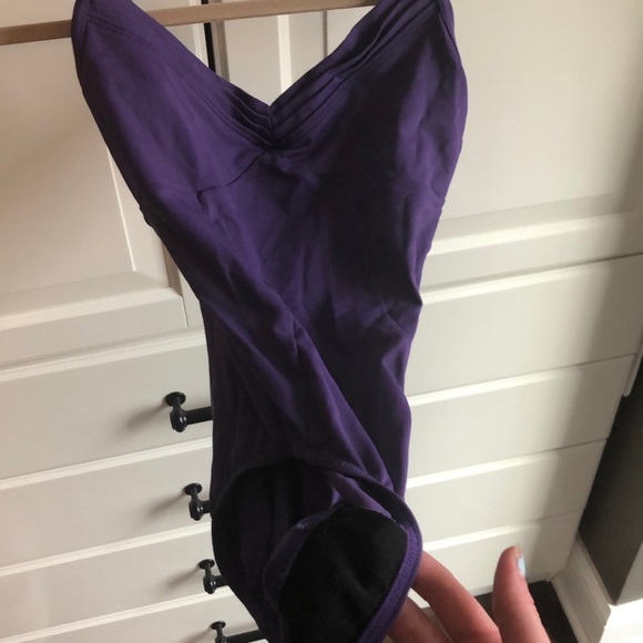 Super Flattering Bloch Leotard - Picture 6 of 7